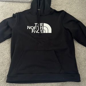 all black north face hoodie